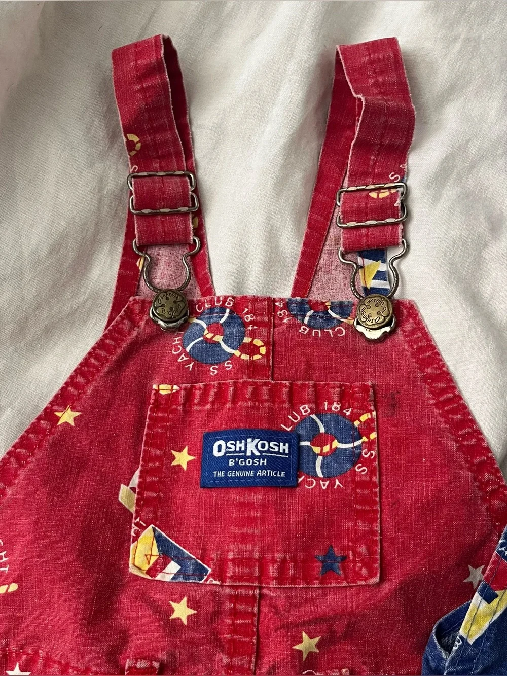 OshKosh Bgosh 3t based